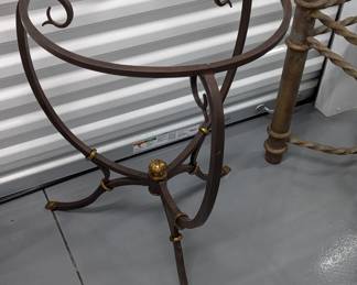 Round End Table with Glass top