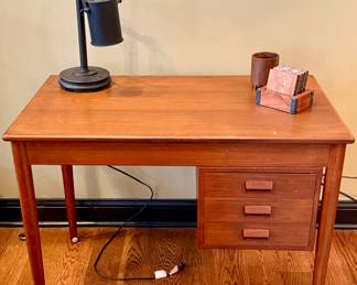 True Mid-Century Modern Desk with 3 Drawers from the 50's or 60's.  Desk chair is from the same MCM era.  Great edition to you MCM Collection.