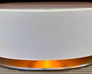 LG Bluetooth Speaker with Remote.  Great Sound!!