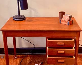 True Mid-Century Modern Desk with 3 Drawers from the 50's or 60's.  Desk chair is from the same MCM era.  Great edition to you MCM Collection.