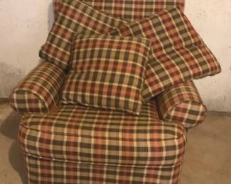 Stripped Chair 