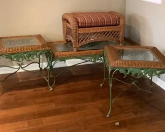 Wicker Table Seat