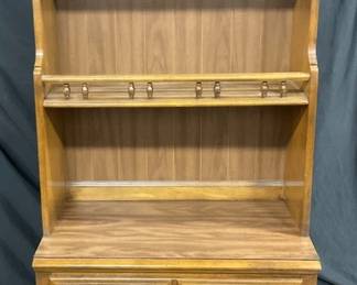 American Drew Inc. Hutch