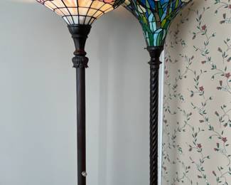 Floor lamps
