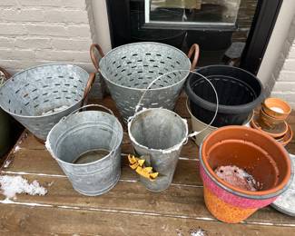 Flower pots; Yard/garden decor.