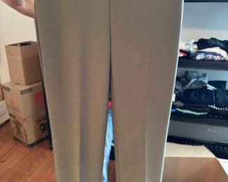 Beautiful clothes and lots of them size 4