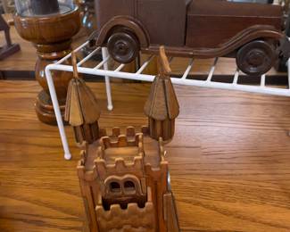Wooden Camelot Castle & George Good Musical Wooden Car