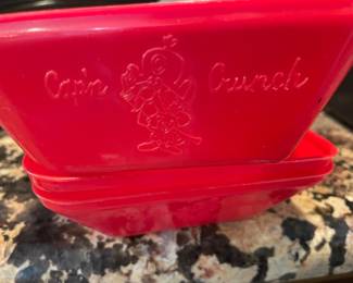 1960's Captain Crunch red square plastic Cereal bowls 