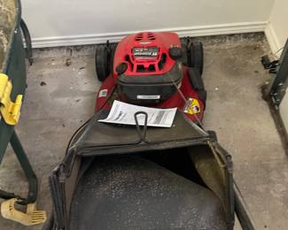 Working Toro Lawn Mower with bag