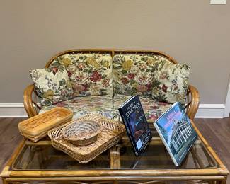 Vintage Rattan Loveseat and coffee table. Excellent condition 