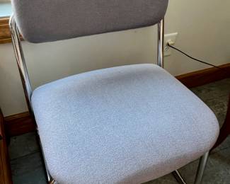 Harter Corporation upholstered metal chair (2 grey and 2 black)