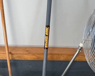 Show shovel