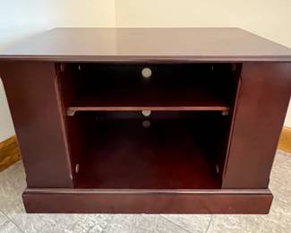 Wood entertainment unit with side storage shelves