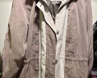 Gallery Woman raincoat