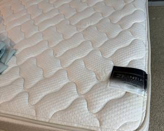 King Size Mattress Captiva Natural $100