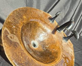 Amber Glass Sink with Fish-Engraved Handles