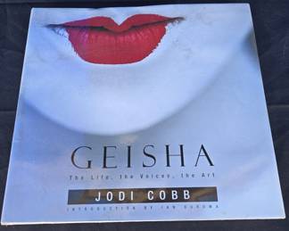 Book Collection: Geisha: The Life, The Voices, The Art by Jodi Cobb