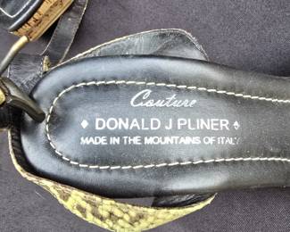 Donald J Pliner Made in Italy Snake Pattern Couture Wedges Size 6.5