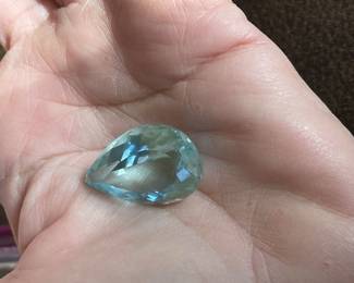 $1500 aquamarine pear shape