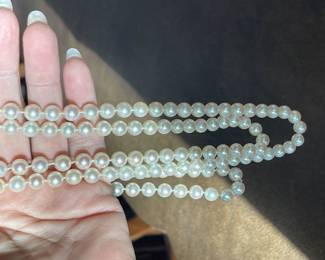 Item 12 - Pearl Necklace
One pearl necklace with the following characteristics:
Akoya Pearl Necklace Attributes
Weight: 90.30 gms
Strand Length: 46 inches - Opera
Number of Strands: 1
Number of pearls: 140
Size: 7-1/2 mm to 8 mm
Shape: Near round
Color: Cream / w/ rose overtones
Luster: Very Good
Surface: Lightly spotted
Nacre quality: Very good
Matching: Very good
Fair Market Value Excluding Tax $1,000.00