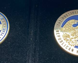 Republican Committee Pins