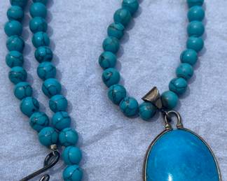 Turquoise Necklace and Pendant with 925 Mount