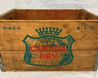 EARLY WOODEN CANADA DRY BOX 18X10 1/2