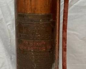 COLLECTION COPPER EXTINGISHERS