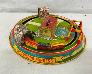 MARX TIN LITHO HONEYMOON EXPRESS TRAIN