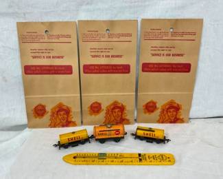 COLLECTION SHELL ITEMS BAGS, TRAIN,THERM