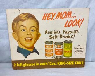 CB FAVORITE HEY MOM SIGN