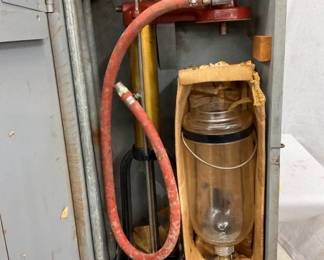 1928 PUMP GAS TESTER W/ WOODEN BOX