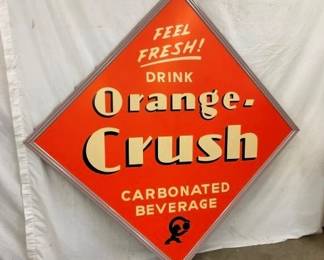 70X70 MASONITE ALL HANDPAINTED CRUSH