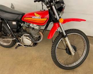 NICE MOTORCYCLE RUNS GOOD