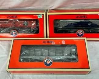 LIONEL TRAINS NEW IN BOXES