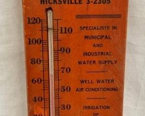 WOODEN CW LAUMAN AND CO. THERM. 3X8.5