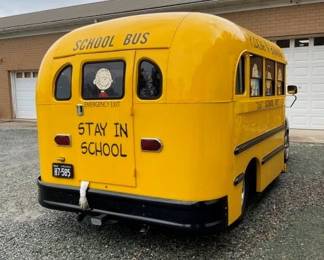 BACKVIEW DUAL EXHAUST