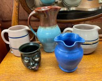 VARIOUS PCS. POTTERY