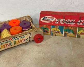 FISHER PRICE CREATIVE BLOCKS