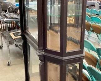 BEVELED GLASS SIDES