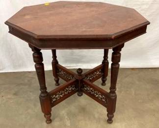 VICTORIAN OCTAGON TABLE 30X27