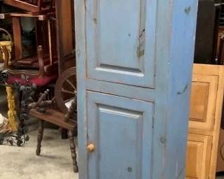 CHIMNEY CUPBOARD
