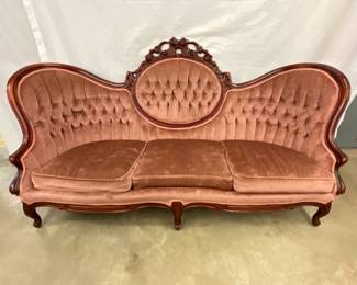 LG CHERRY VICTORIAN SOFA