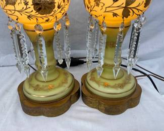 LUSTER LAMPS W/ GLASS PRISOMS