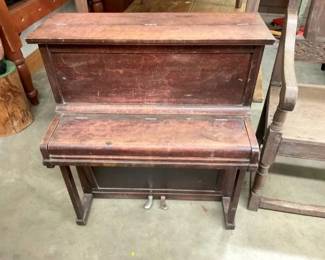 UNUSUAL MINI PIANO 28 1/2X32