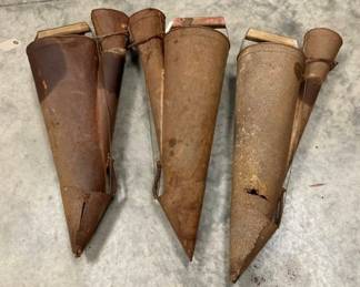 EARLY TOBACCO SETTERS