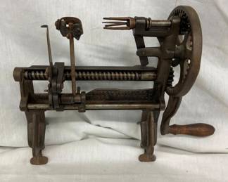 EARLY GOODWELL CO. APPLE PEELER