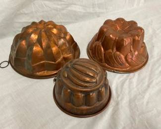 9 1/2-6" COPPER WARE MOLDS