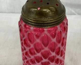 5" FENTON CRANBERRY SHAKER
