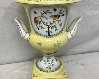 LG CHINA WARE DOUBLE HANDLE VASE